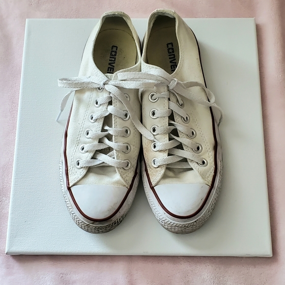 Converse white sneakers - Picture 1 of 5